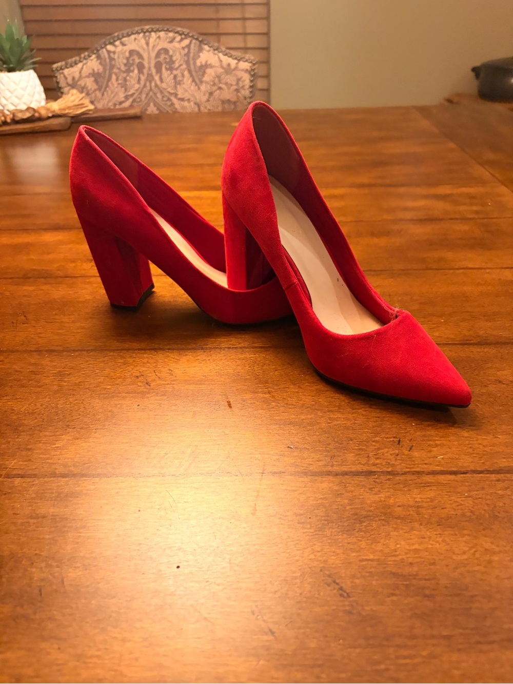 BAMBOO Red Suede Pointed Block Heel Pumps